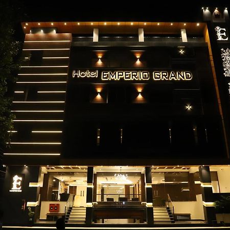 Hotel Emperio Grand 勒克瑙 外观 照片
